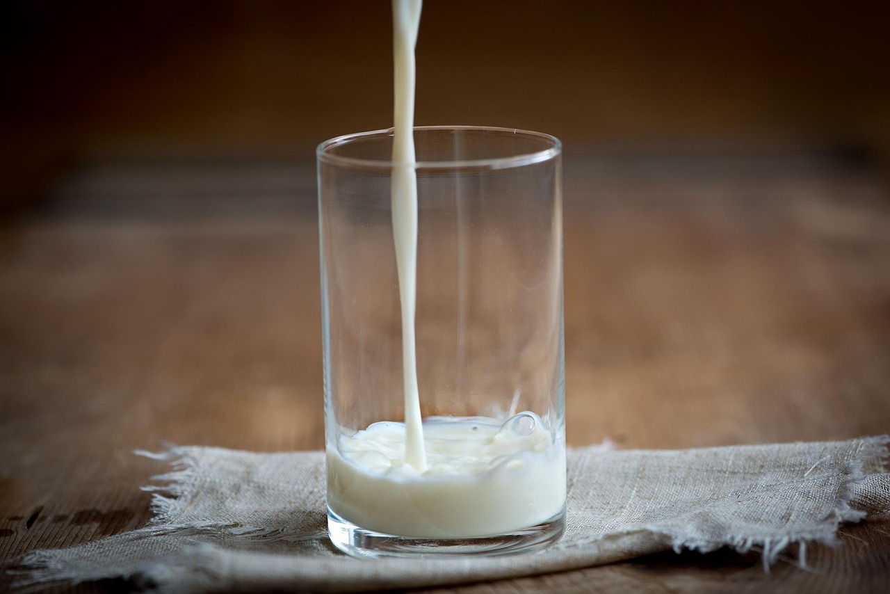 entdecken sie den prozess der milchgerinnung, der grundlage für die käseherstellung. erfahren sie, welche enzyme und faktoren beteiligt sind und wie sie die textur und den geschmack von milchprodukten beeinflussen.